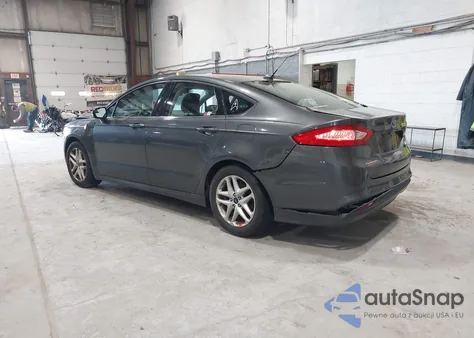 2015 Ford Fusion Se z USA, uszkodzony, nr VIN 1FA6P0H75F5104668